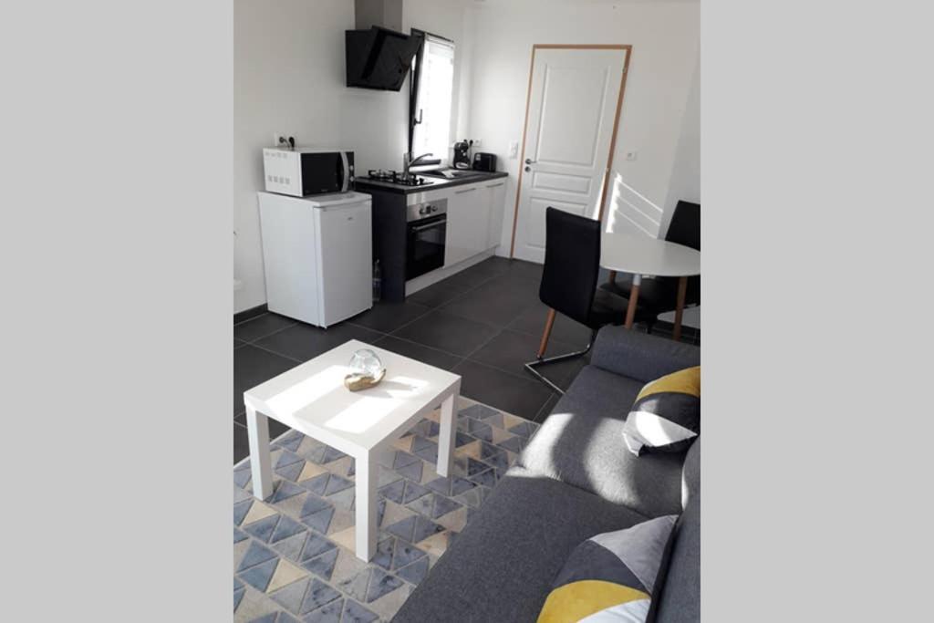 Logement Neuf De 40 M², Equipe Et Confortable Croix-Chapeau Exteriér fotografie